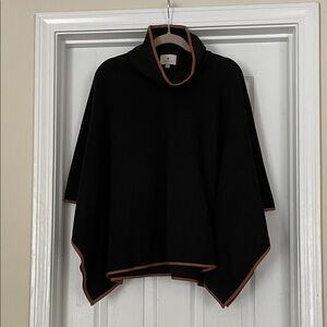 Tuckernuck Black Brushed Fleece Poncho w/ Faux Leather Brown Trim OS